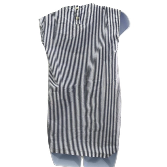 J.Crew Style Grey & Striped in back Sleeveless Round Neck Top Large - Picture 4 of 6